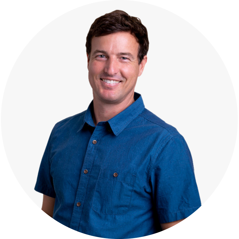 Jeff King Jeff King wearing a blue short sleeve button down shirt